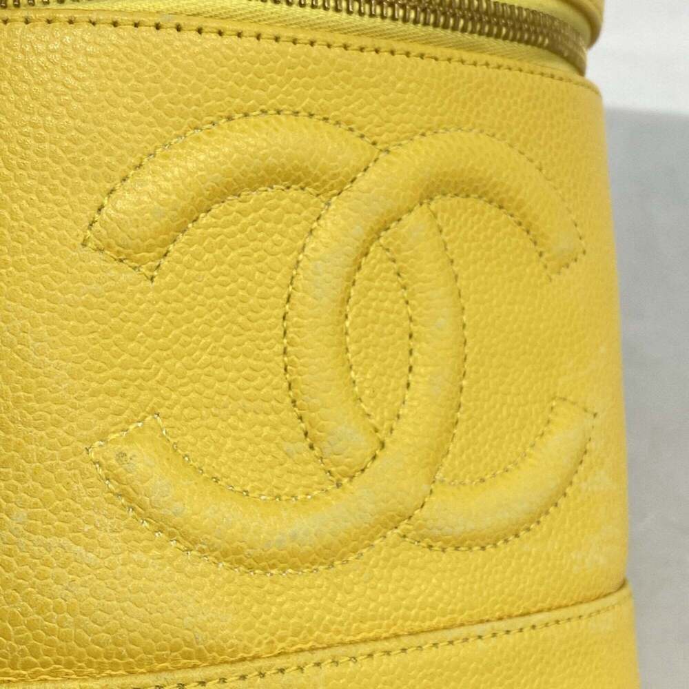 Chanel handbag/vanity bag, caviar leather, yellow, women's. - Picture 7 of 12